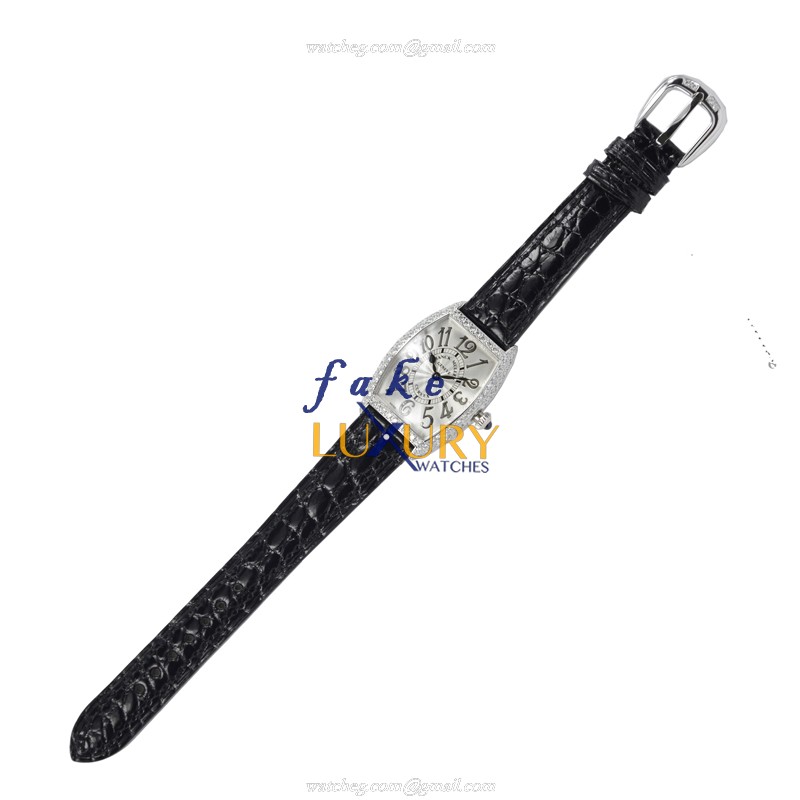Franck Muller 1752 QZ D REL OG CINTREE CURVEX Quartz 18kt White Gold & Diamond Replica Watch - Image 2