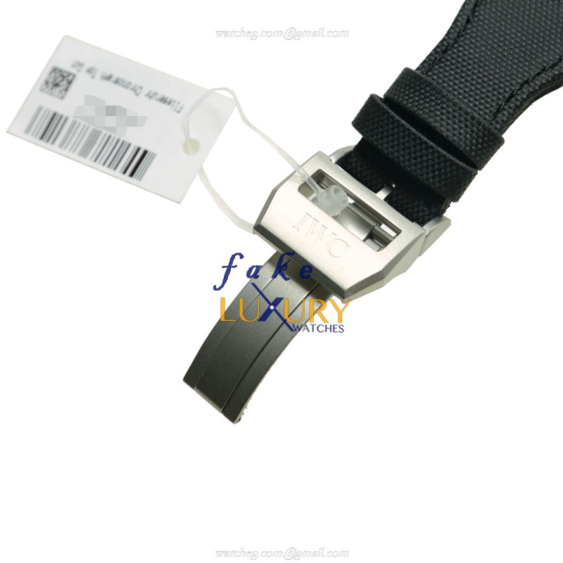 IW388001 - IWC Pilots Automatic Ceramics Replica Watch Black Dial - Image 4
