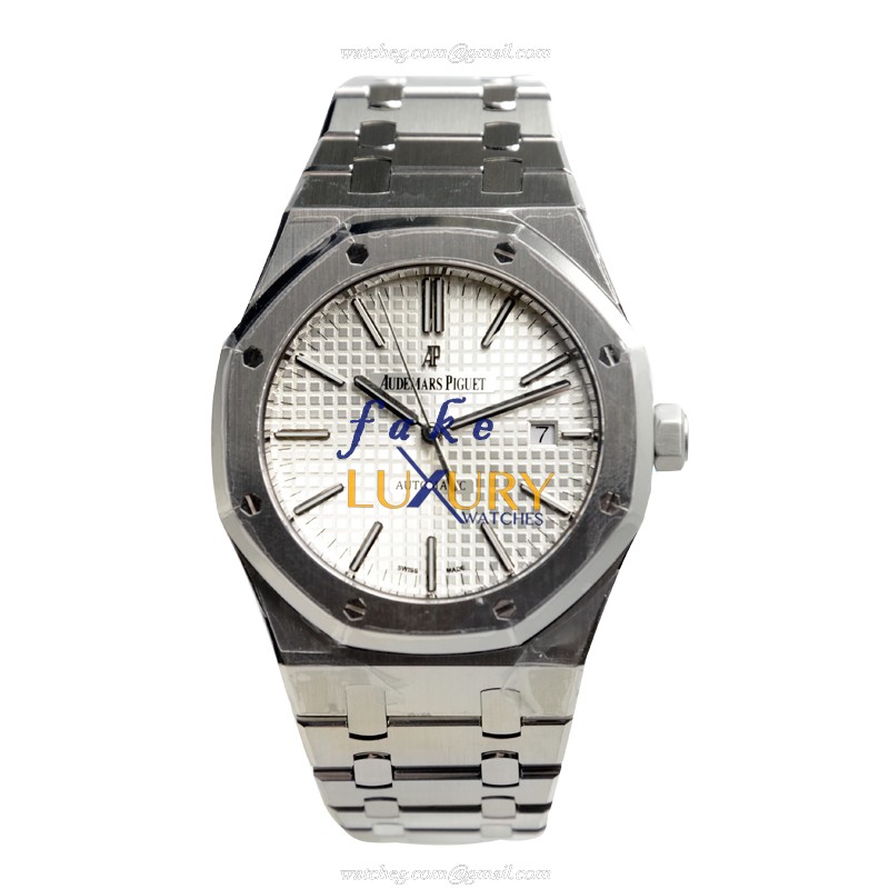 Audemars Piguet 15400ST.OO.1220ST.02 Royal Oak Replica Watch, Automatic, Silver Dial, Steel Bracelet - Image 2
