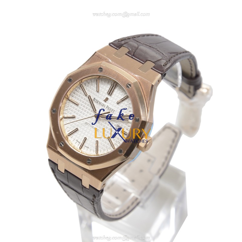 Audemars Piguet Royal Oak 15400OR.OO.D088CR.01 Replica Watch, Automatic, Rose Gold Case, Silver Dial - Image 3