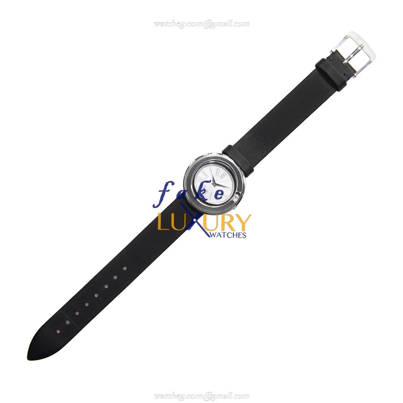Piaget G0A35083 Replica Watch, Quartz Movement, 18kt White Gold Case, Silver Dial - Image 2