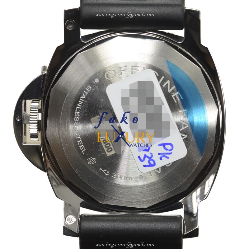 Panerai PAM00024 Luminor Automatic Replica Watch - 44mm Steel Case Black Dial Rubber Strap - Image 3