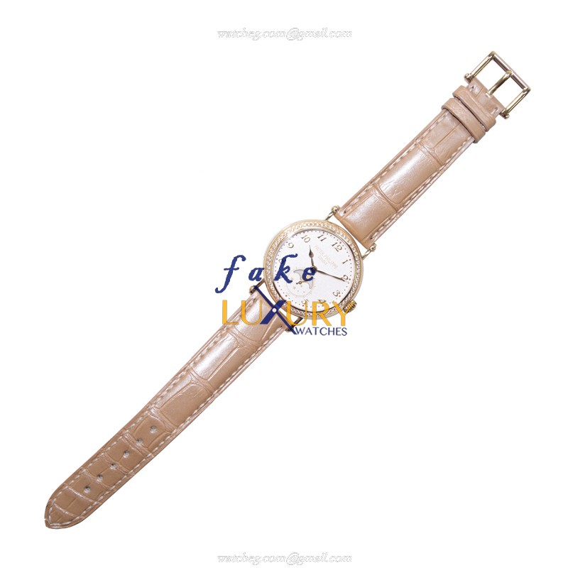 Patek Philippe 7121J-001 Complications Replica Watch, Manual Wind, 18kt Gold & Diamond Case, White - Image 2
