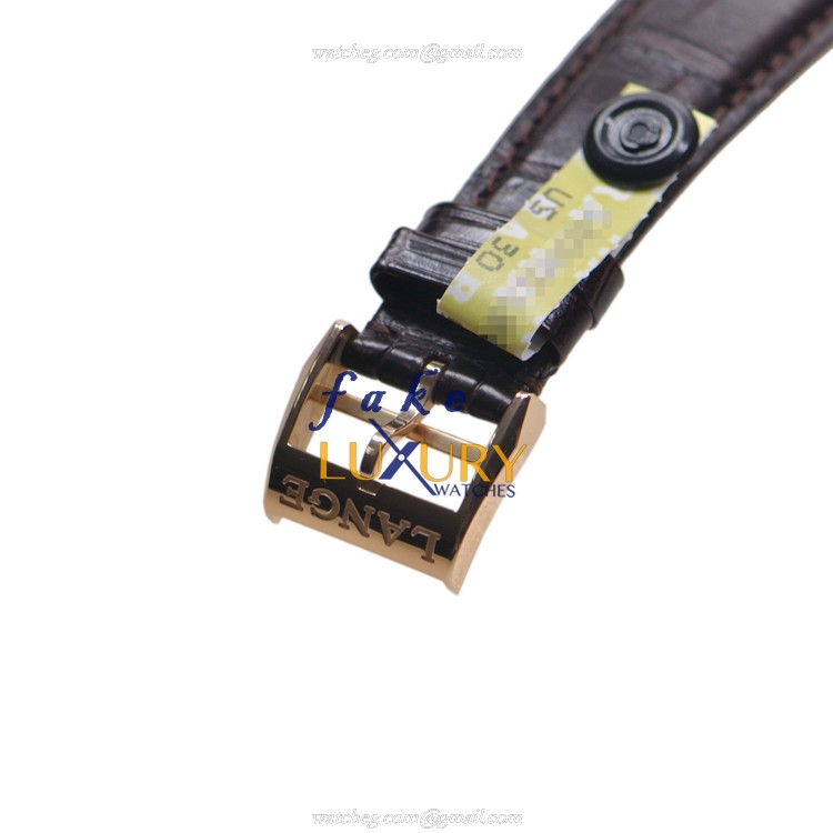 A Lange & Sohne Saxonia 380.032 Automatic with Silvery White Dial on Brown Alligator - Image 3