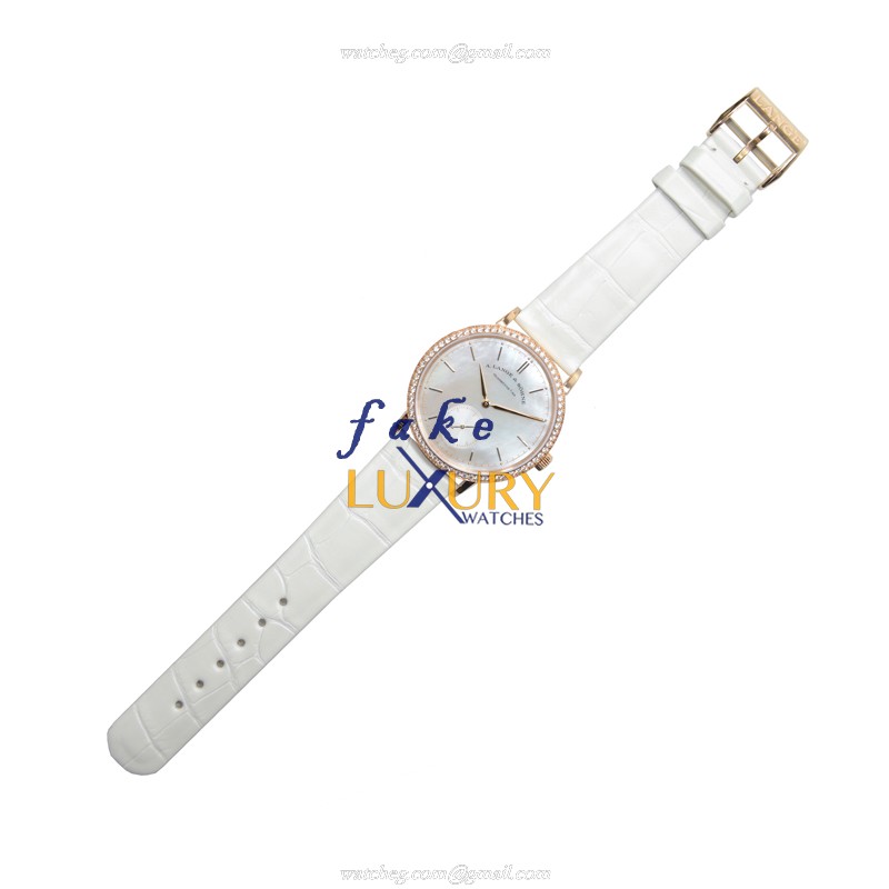 A Lange & Sohne 840.032 Saxonia Replica Watch with White Mother of Pearl Dial, Rose - Image 2