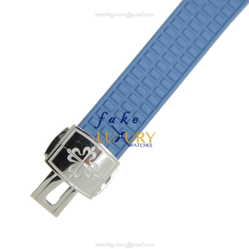 Patek Philippe Aquanaut 5067A-022 Quartz Stainless Steel Diamonds Blue Dial Rubber Strap Replica - Image 4