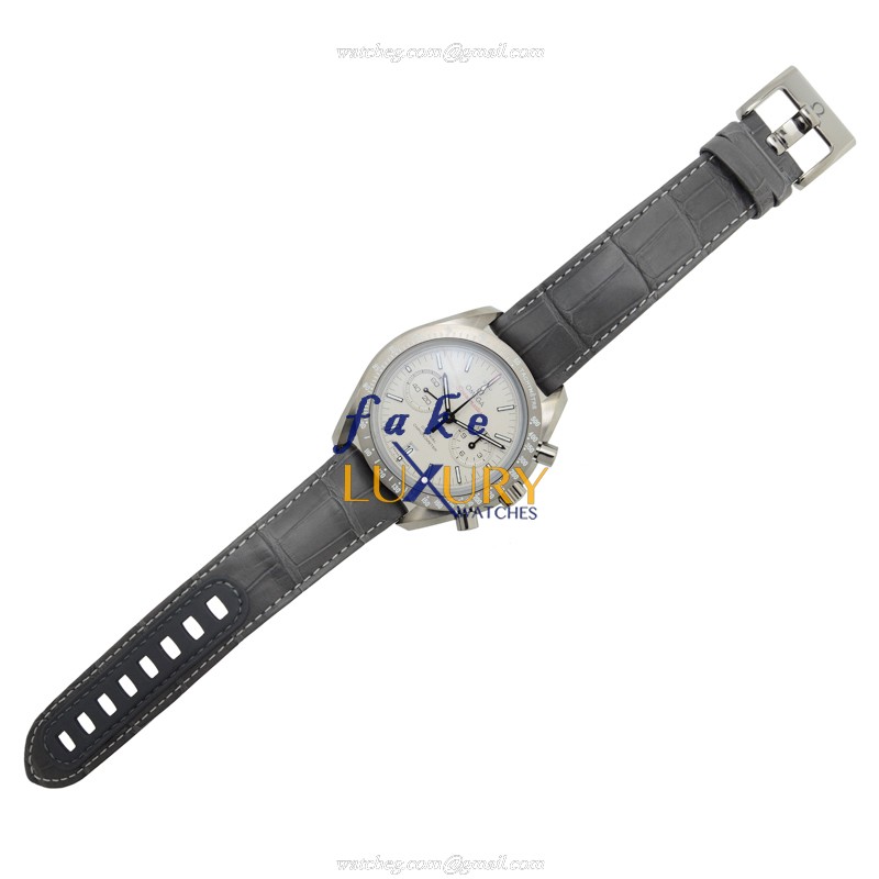 Omega 311.93.44.51.99.001 Speedmaster Replica Watch, Gray Dial Ceramic Case Automatic - Image 2