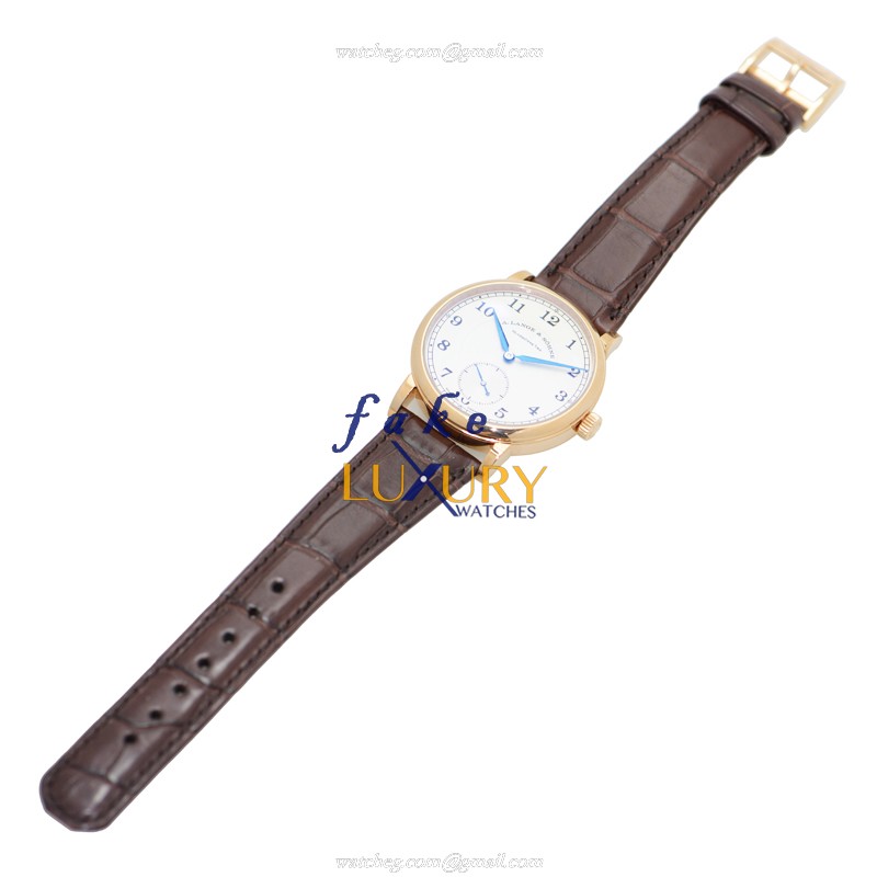 A Lange & Sohne 235.032 1815 Chronograph Replica Watch, Manual Wind, Silvery Dial, 18kt Rose Gold - Image 2
