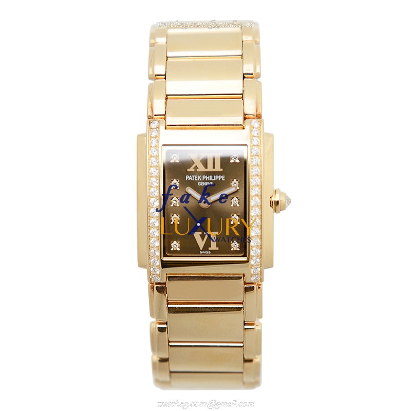 Patek Philippe 4908/11R-010 Replica Watch, 22mm Rose Gold Case, Dark Brown Dial, Quartz Movement - Image 2