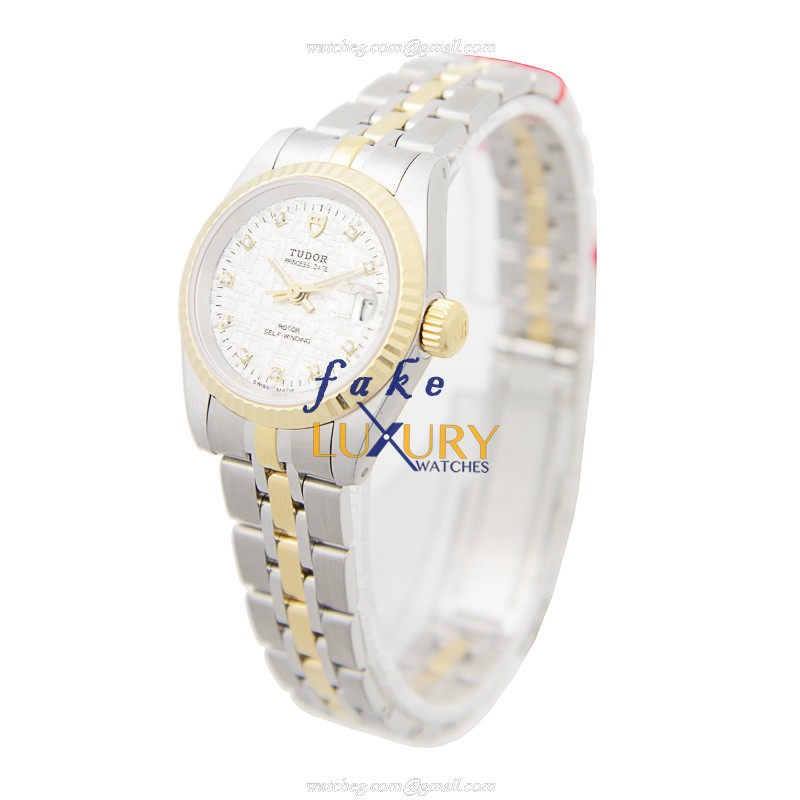 Tudor 92413-62433-10DI-SVCL Replica Watch, Automatic Movement, Silver Dial, 18kt Gold & Steel Case - Image 3