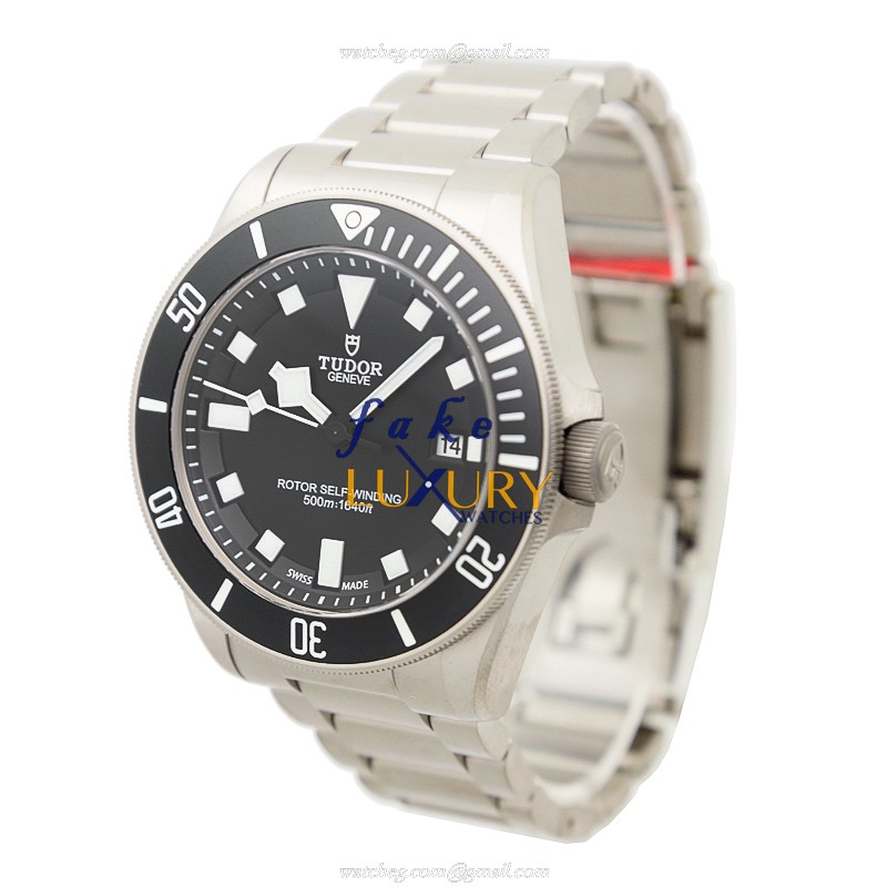 Tudor 25500TN PELAGOS Automatic Titanium Replica Watch, Black Dial, Silver Strap, 42mm, Sapphire - Image 3