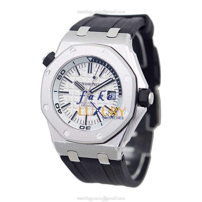 Audemars Piguet 15710ST.OO.A002CA.02 - Replica Watch - Automatic - Steel Case - Silver Dial - Black - Image 3