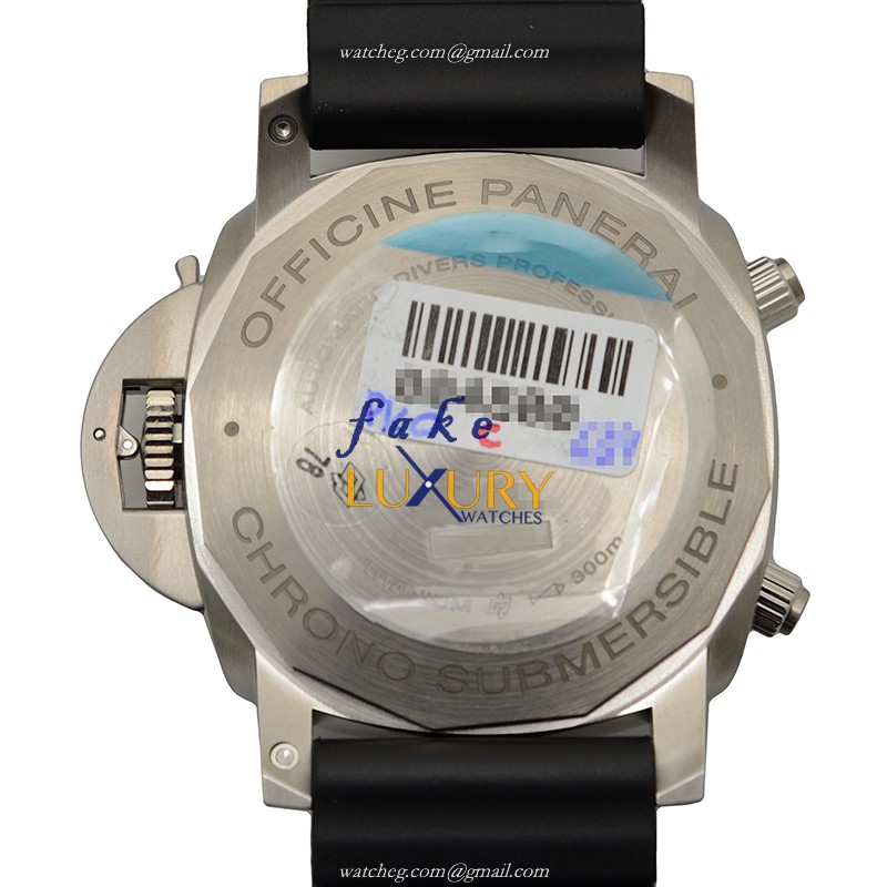 Panerai PAM00614 | Automatic | PVD Titanium | Black Dial | Rubber Strap | Replica Watch - Image 3