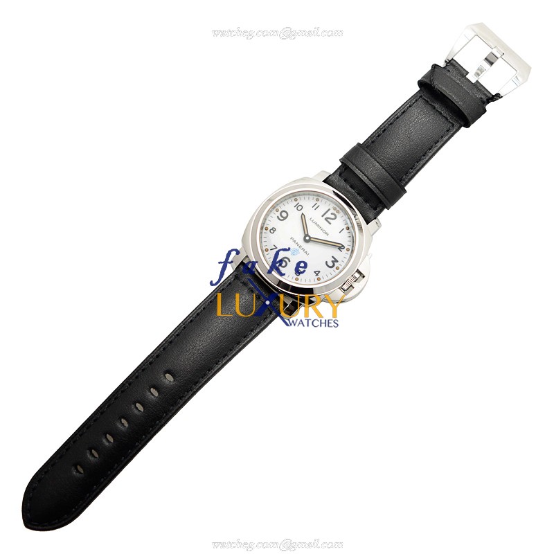 Panerai PAM00630 Luminor Replica Watch, White Dial, Manual Wind, Stainless Steel - Image 2