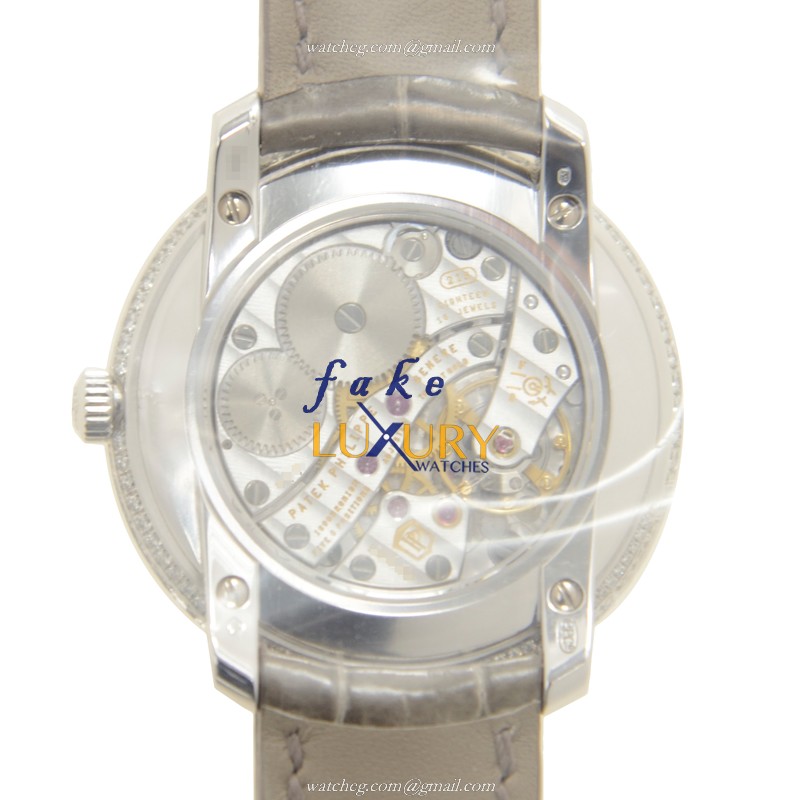 Patek Philippe 4968G-010 - Replica Watch - Manual Wind - 18kt White Gold Diamond - Silver Dial - Image 3