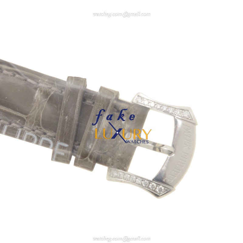 Patek Philippe 4968G-010 - Replica Watch - Manual Wind - 18kt White Gold Diamond - Silver Dial - Image 4