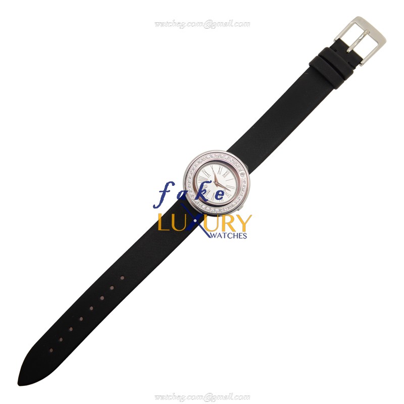 Piaget G0A36187 Possession Quartz 18kt White Gold Diamond 29mm Silver Dial Replica Watch - Image 2