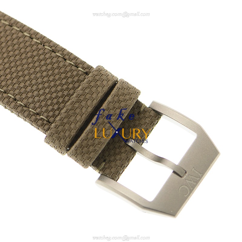 IWC IW324702 Replica Watch, Gray Ceramic Dial, Automatic Movement, Green Cowhide Strap - Image 3