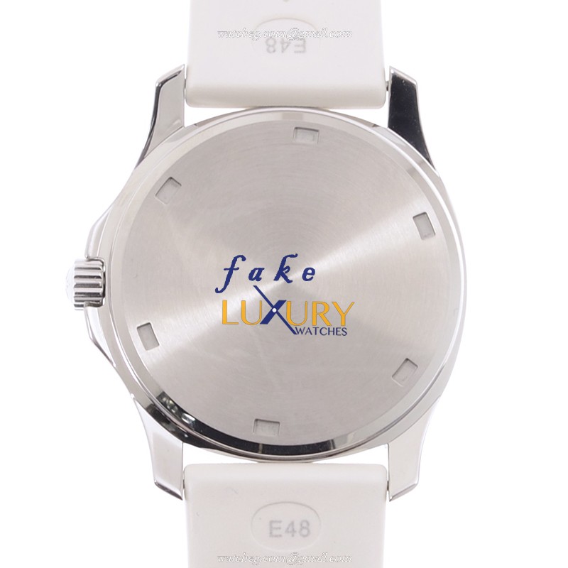 Patek Philippe 5067A-024 Aquanaut Replica Watch - White Dial - Quartz - Steel & Diamonds - Rubber - Image 3