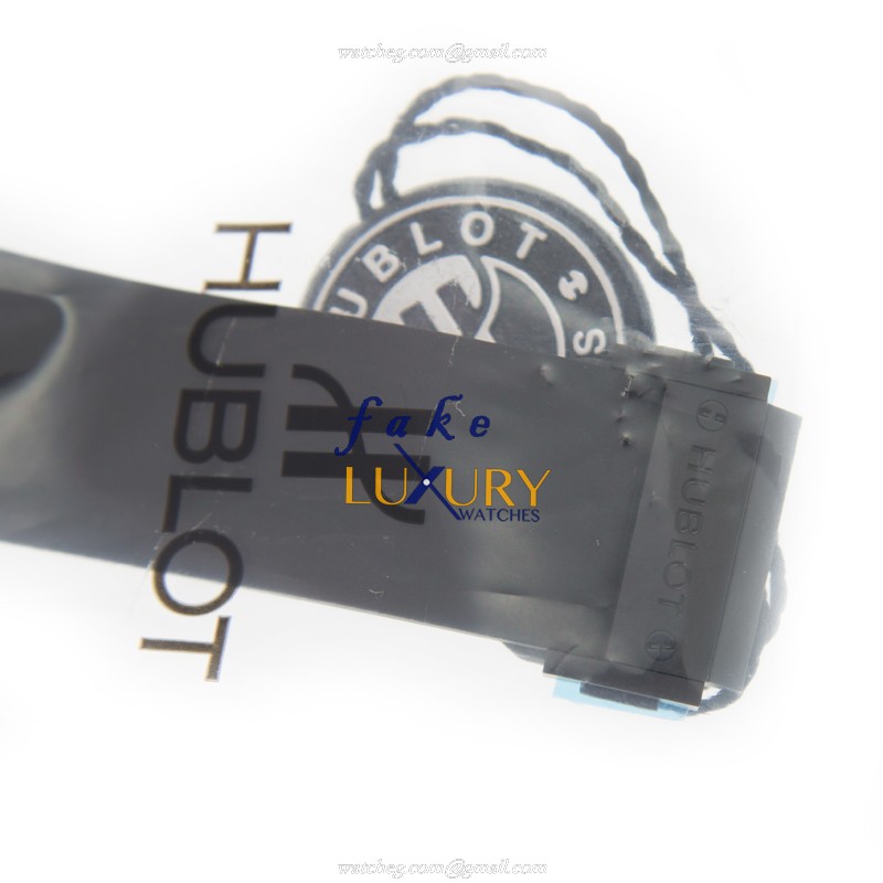 Hublot Big Bang 301.QX.1724.RX Automatic Carbon Fiber Black Dial Rubber Replica Watch - Image 4