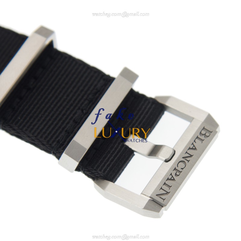 Blancpain 5000-1110-NABA Fifty Fathoms Replica Watch With Automatic Movement, Silver Dial - Image 3