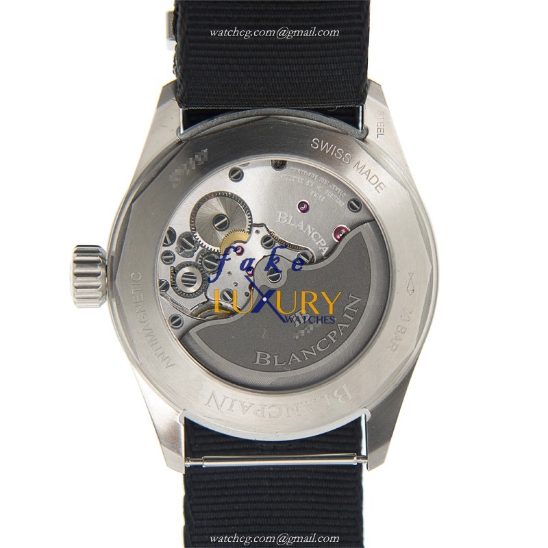 Blancpain 5000-1110-NABA Fifty Fathoms Replica Watch With Automatic Movement, Silver Dial - Image 4