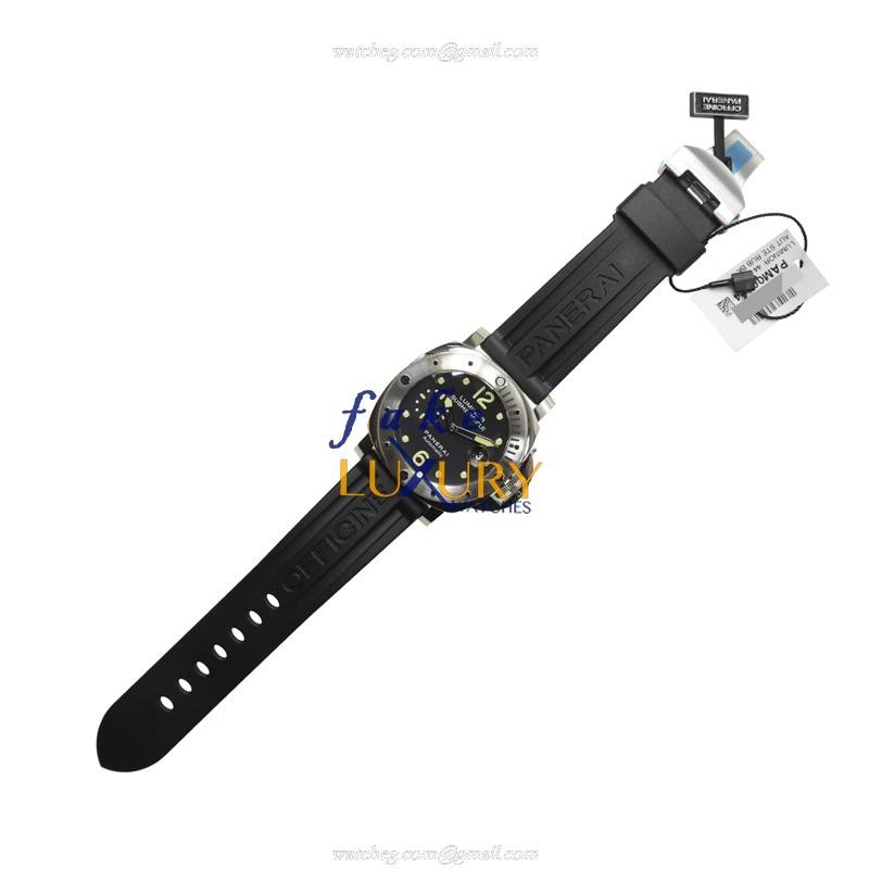 Panerai PAM00024 Luminor Automatic Replica Watch - 44mm Steel Case Black Dial Rubber Strap - Image 2