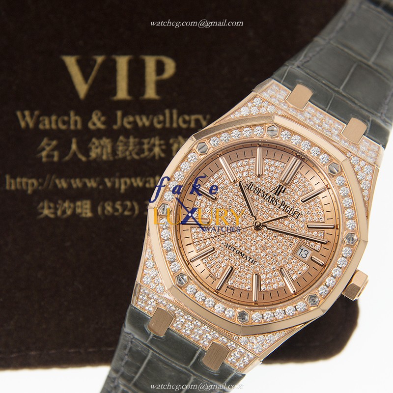Audemars Piguet Royal Oak 15402OR.ZZ.D003CR.01 Replica Watch With Automatic Movement, Rose Gold - Image 5