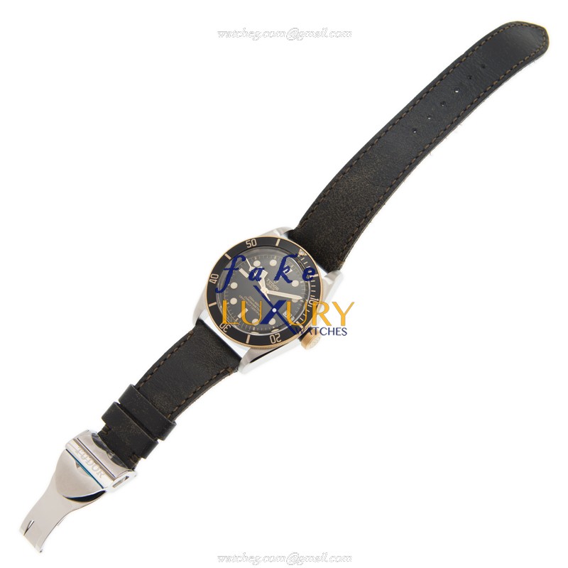 Tudor 79733N-LS Black Bay Automatic 18kt Gold & Steel Replica Watch - Swiss Movement, Black Dial - Image 2