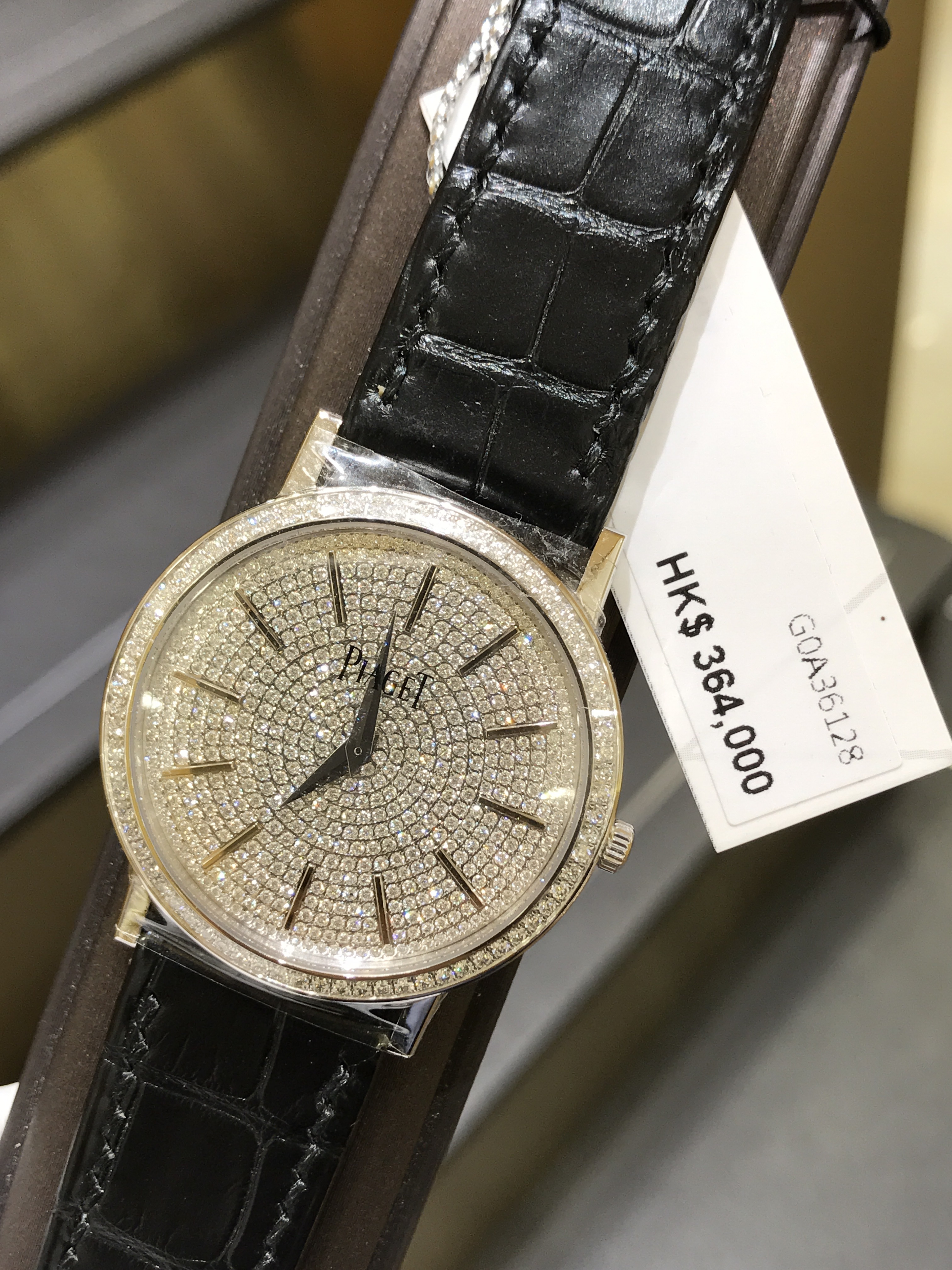 Piaget G0A36128 Replica Watch, Silver Dial, 18kt White Gold Diamond Case, Manual Wind - Image 5