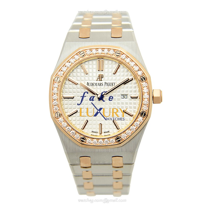 Audemars Piguet 67651SR.ZZ.1261SR.01 Royal Oak Offshore Quartz 18kt Rose Gold Diamond Replica Watch - Image 2