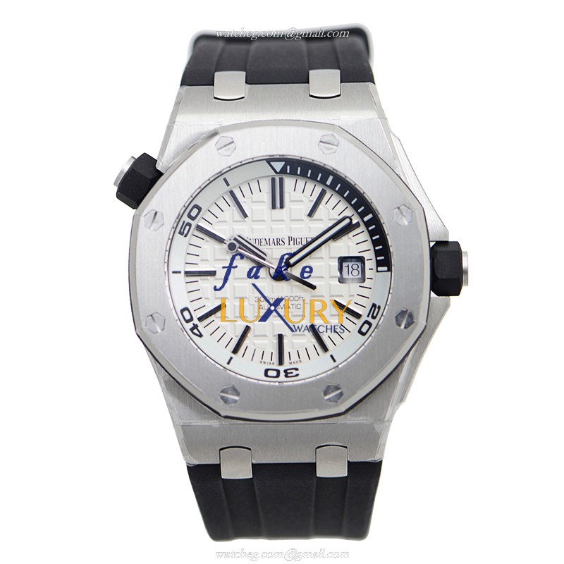 Audemars Piguet 15710ST.OO.A002CA.02 - Replica Watch - Automatic - Steel Case - Silver Dial - Black - Image 2