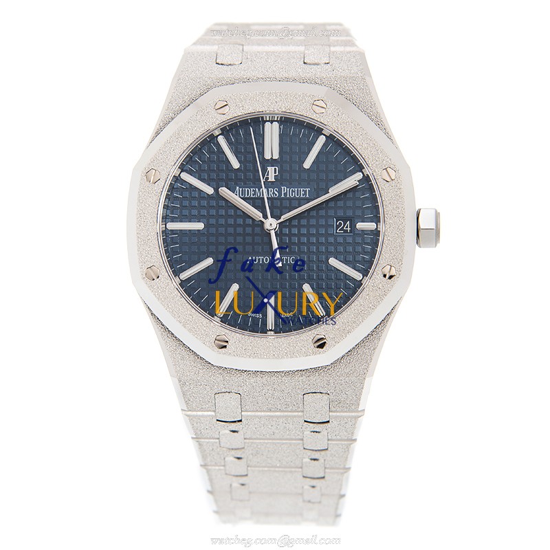 Audemars Piguet Royal Oak 15410BC.GG.1224BC.01 Replica Watch, Automatic, Blue Dial, White Gold - Image 2