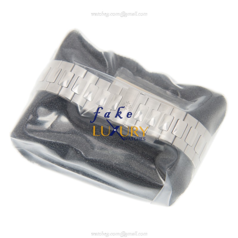 Patek Philippe 5711/112P-010 Nautilus Replica Watch, Automatic Platinum Case, White Dial - Image 3