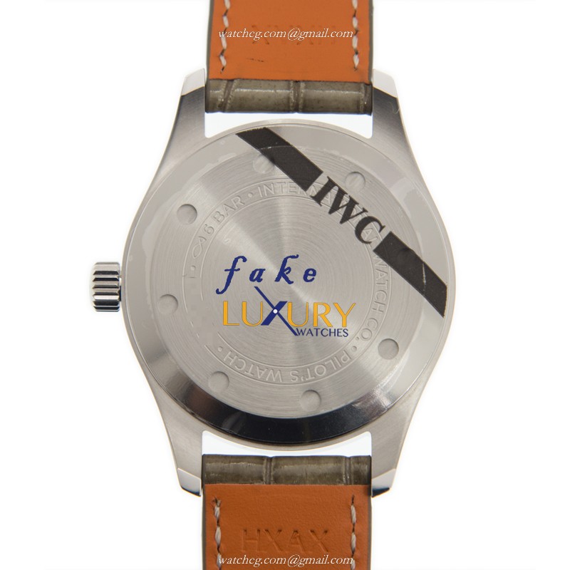IWC IW324007 Pilots Automatic Replica Watch, Silver Dial, Steel Case, Grey Alligator Strap - Image 3