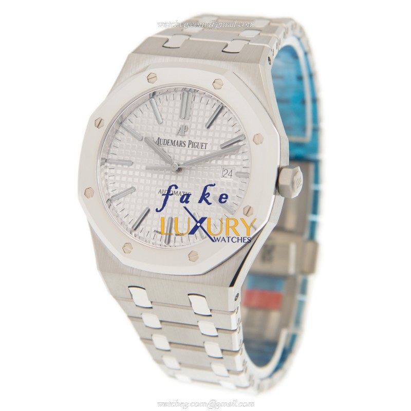 Audemars Piguet Royal Oak 15403IP.OO.1220IP.01 Replica Watch With Platinum Case - Image 3