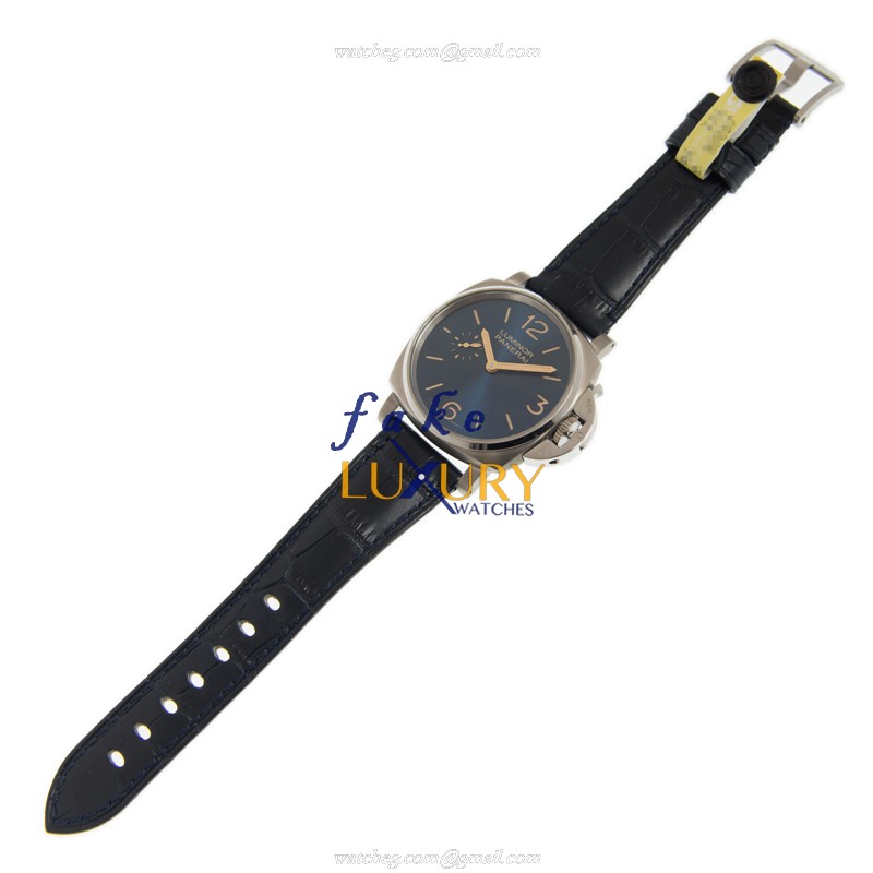 Panerai PAM00728 LUMINOR Manual Wind Titanium Replica Watch, Blue Dial, Alligator Strap - Image 2