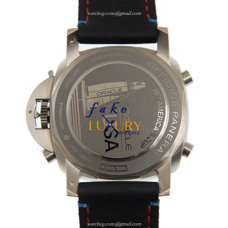 Panerai PAM00726 Automatic Titanium LUMINOR - Black Dial Replica Watch - Image 3