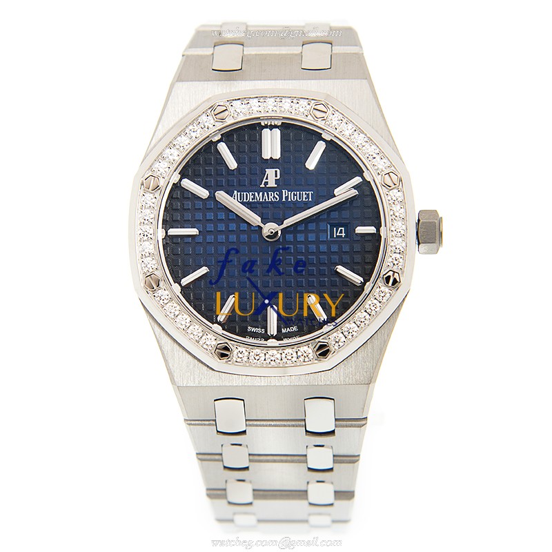 Audemars Piguet 67651IP.ZZ.1261IP.01 Royal Oak Replica Watch, Blue Dial, Titanium Case, Quartz - Image 2