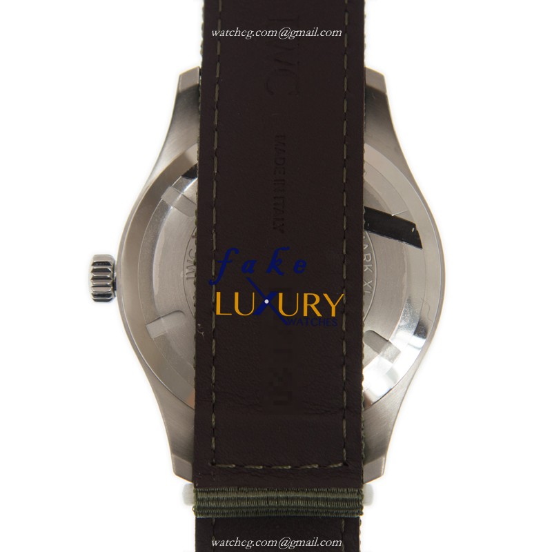 IWC IW327007 PILOTS Automatic Stainless Steel Black Dial Green Fabric Strap Replica Watch - Image 3
