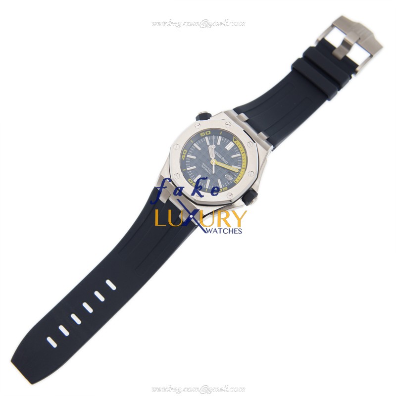 Audemars Piguet 15710ST.OO.A027CA.01 Royal Oak Offshore Replica Watch, Blue Dial, Rubber Strap - Image 2