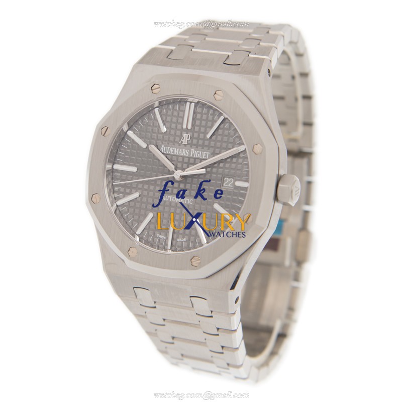Audemars Piguet Royal Oak 15400ST.OO.1220ST.04 with Gray Dial on Steel Bracelet - Image 3