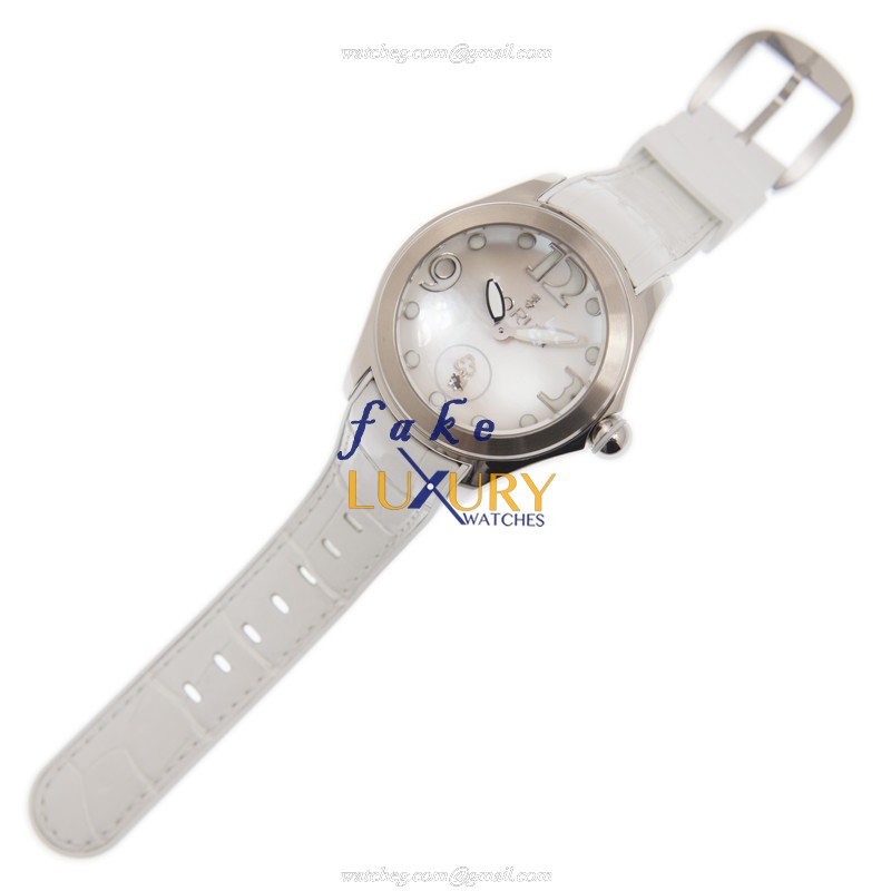 295.100.20/0009 PN04 - Corum Bubble Replica Watch - White Mother of Pearl Dial - Alligator Strap - Image 2
