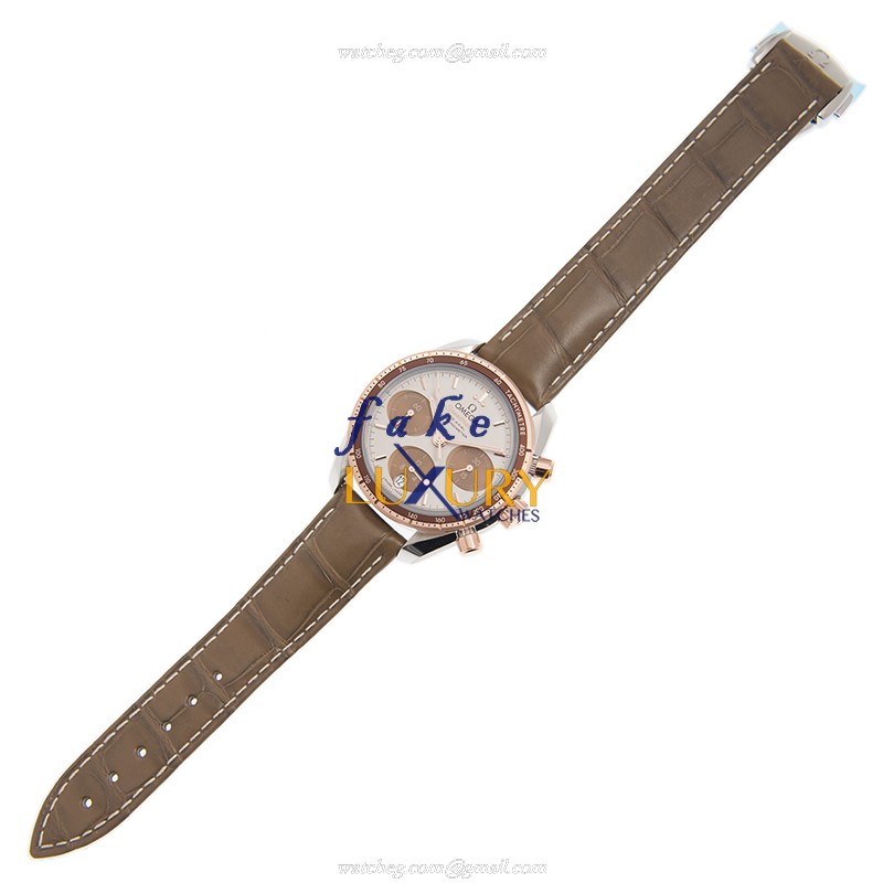324.23.38.50.02.002 - Omega Speedmaster Replica Watch - 18kt Rose Gold Steel - White Dial - Image 2