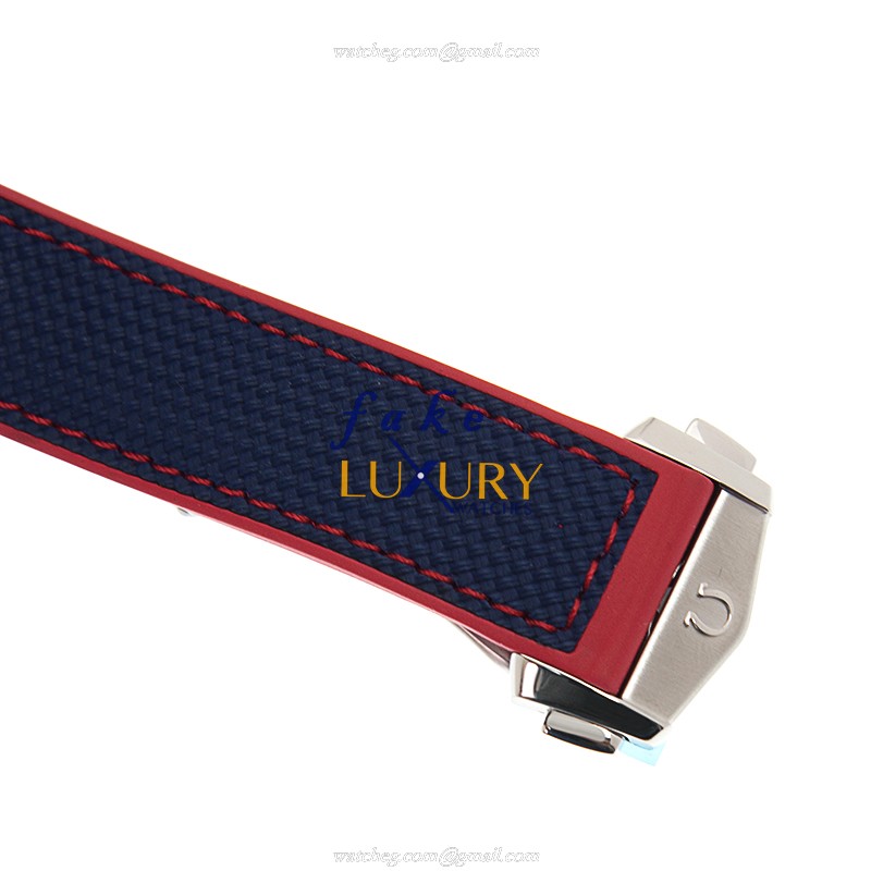Omega 522.32.44.21.03.001 Automatic Stainless Steel Replica Watch - Blue Dial - Rubber Strap - Image 4