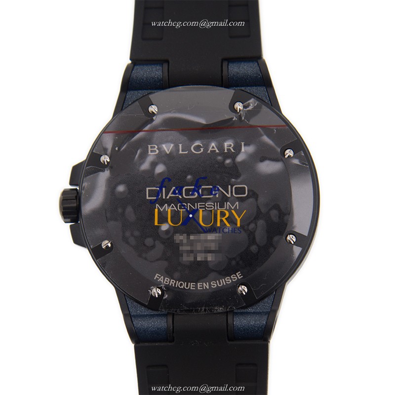 Bulgari Diagono DG41C3SMCVD Automatic Ceramic Steel Black Dial Rubber Strap Replica Watch - Image 3