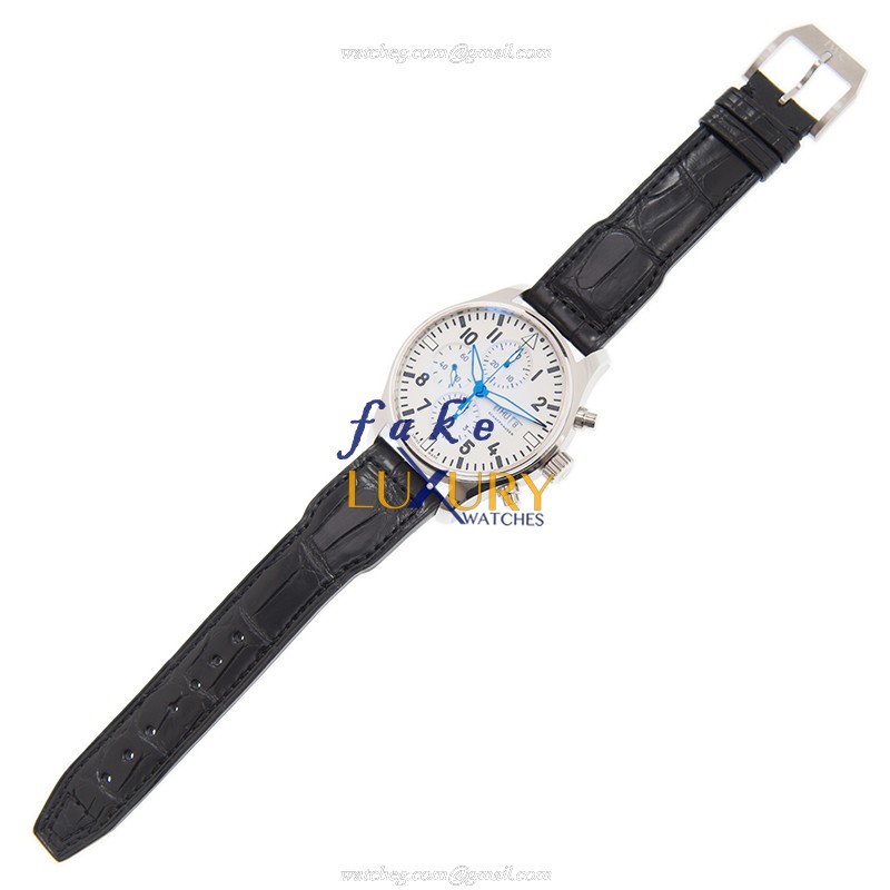 IWC IW377725 PILOTS Automatic Stainless Steel Replica Watch - White Dial Black Alligator Strap - Image 2