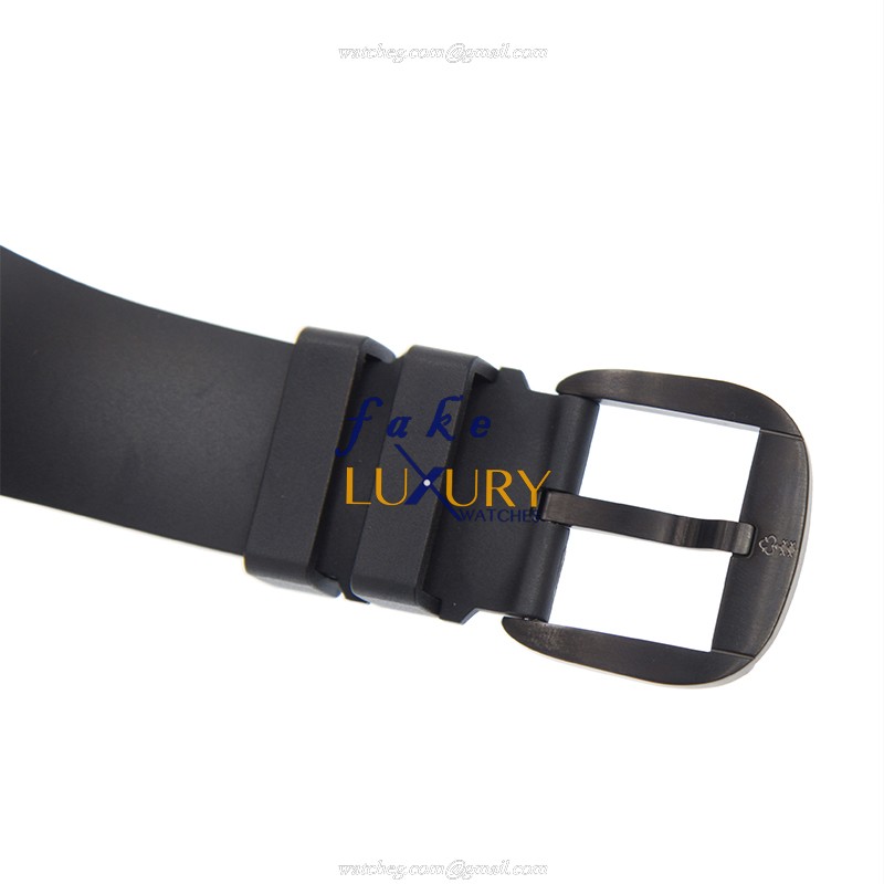 Corum 405.100.98/0371 DI01 Bubble Replica Watch, Quartz Movement, Black Dial, Rubber Strap - Image 4