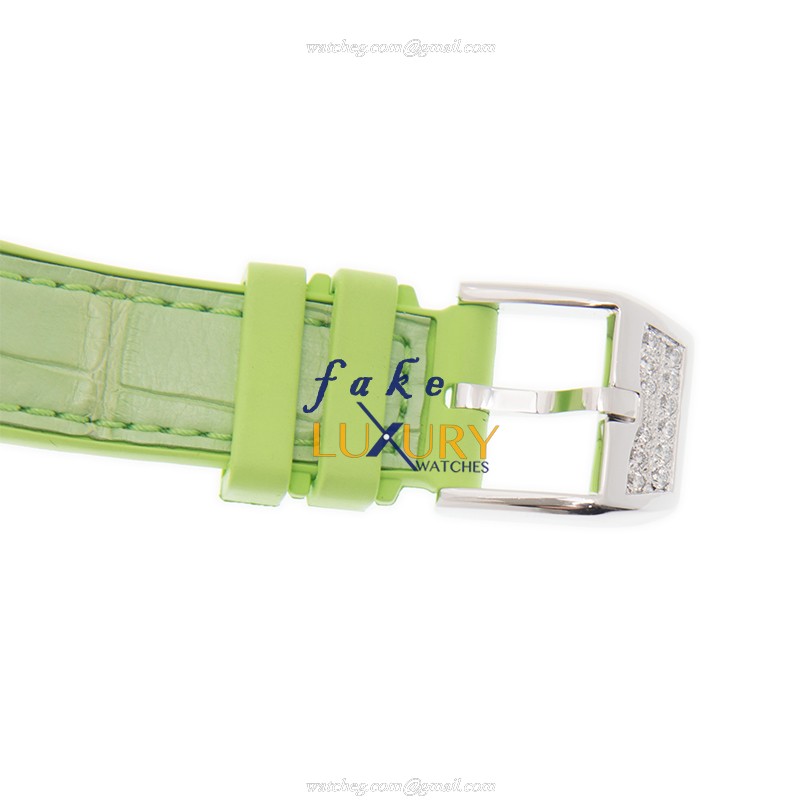 Franck Muller V 32 QZ D AC.VE Vanguard Quartz Stainless Steel Replica Watch, 32mm, Silver Dial - Image 4