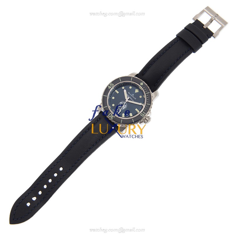 Blancpain 5008-11B40-NAOA Replica Watch Automatic Movement Blue Dial Steel Case - Image 2